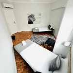 Crespo House Ii Fantastic E Quarto em Acomodações Particulares Lisboa