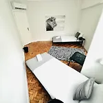 Quarto em Acomodações Particulares Crespo House Ii Fantastic E