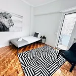 Quarto em Acomodações Particulares Crespo House Ii Fantastic E *