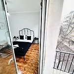 Quarto em Acomodações Particulares Crespo House Ii Fantastic E