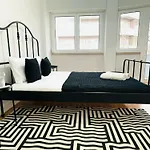 Crespo House Ii Fantastic E Quarto em Acomodações Particulares Lisboa