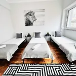 Crespo House Ii Fantastic E Quarto em Acomodações Particulares