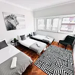 Quarto em Acomodações Particulares Crespo House Ii Fantastic E
