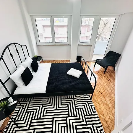 Crespo House Ii Fantastic E * ליסבון