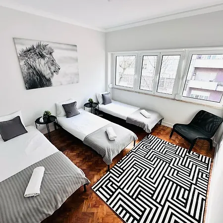 Crespo House Ii Fantastic E